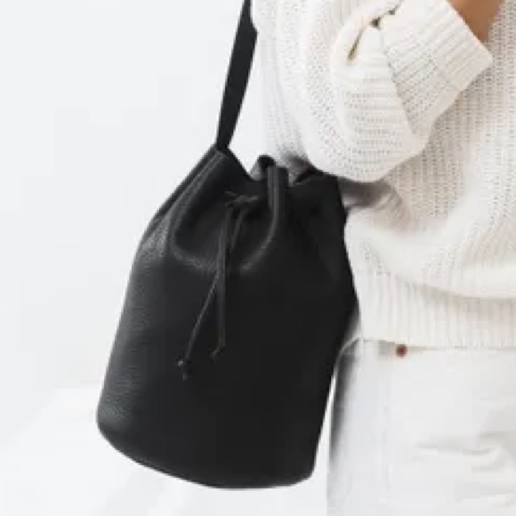 baggu drawstring bucket bag